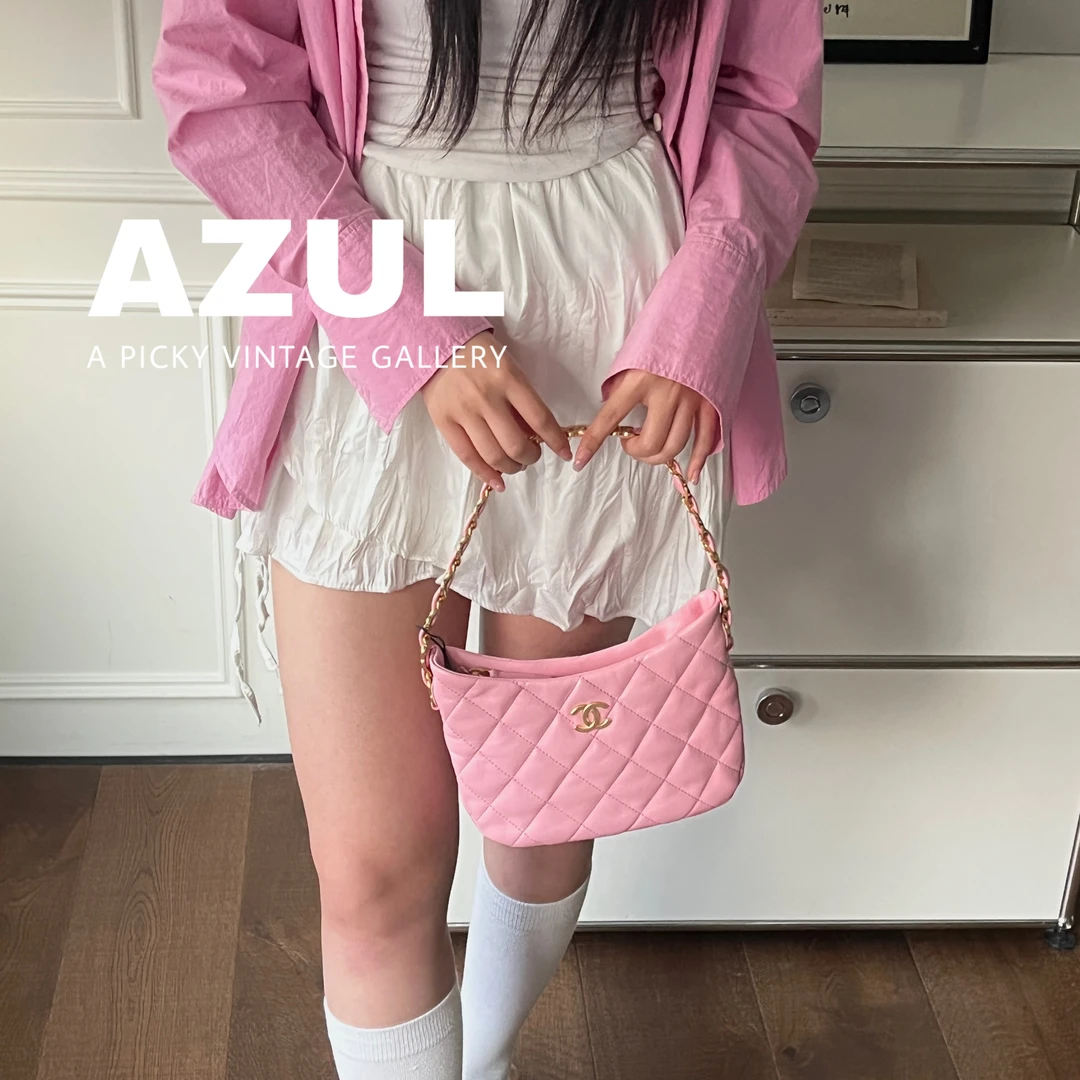 95新 Chanel/香奈儿 Azul-22K樱花粉羊皮金扣hobo腋下包/48439