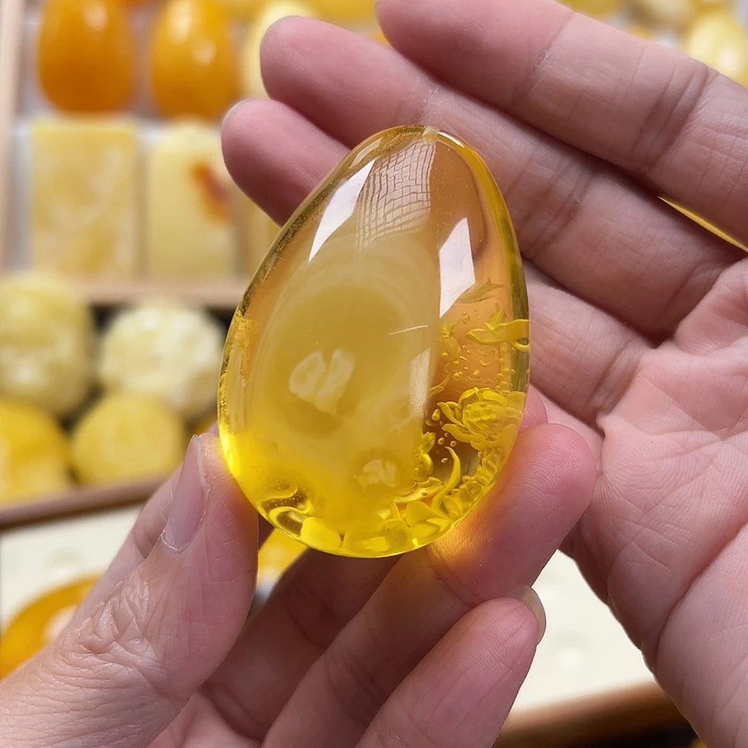 蜜蜡颈饰未镶嵌陈****艳蜜蜡