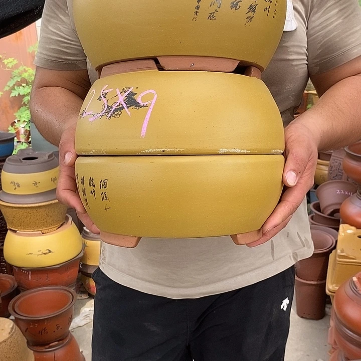 紫砂花盆紫砂艺术学院美术学院学生
