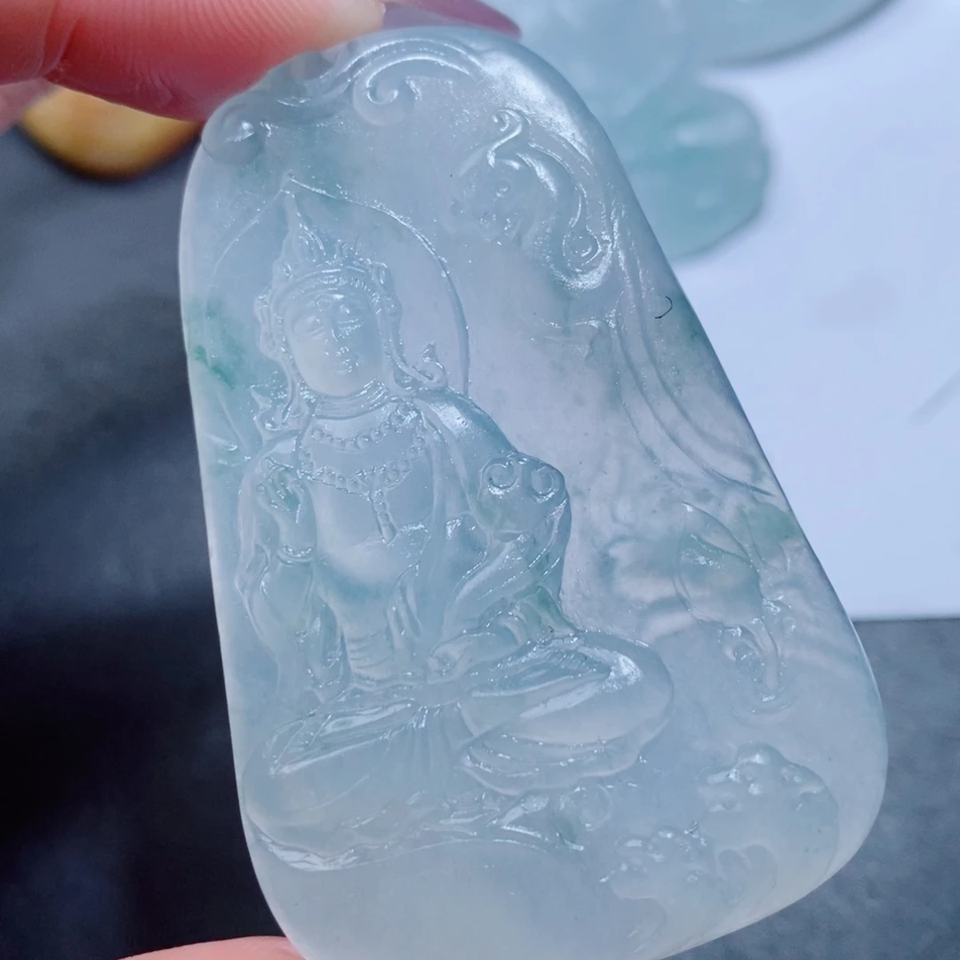 定制翡翠未镶嵌吊坠