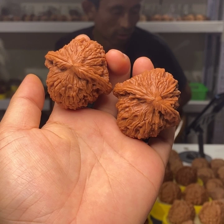 吊坠文玩核桃文玩核桃南疆45～