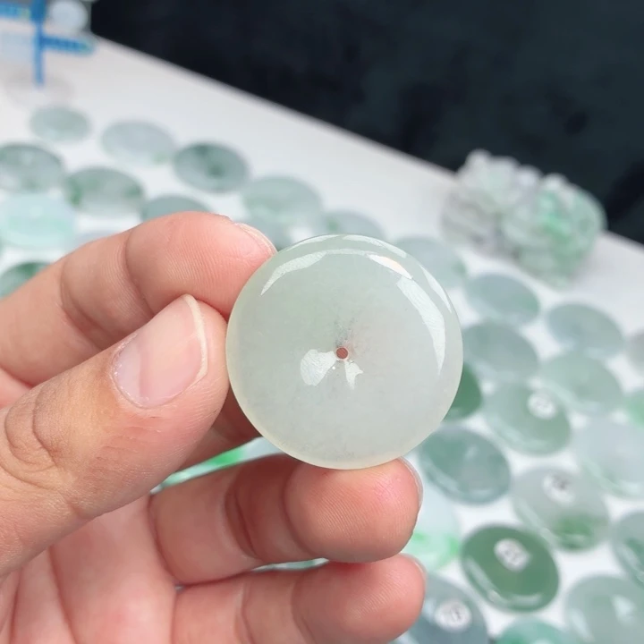 翡翠未镶嵌颈饰缅甸天然A货翡翠32.8-6.1