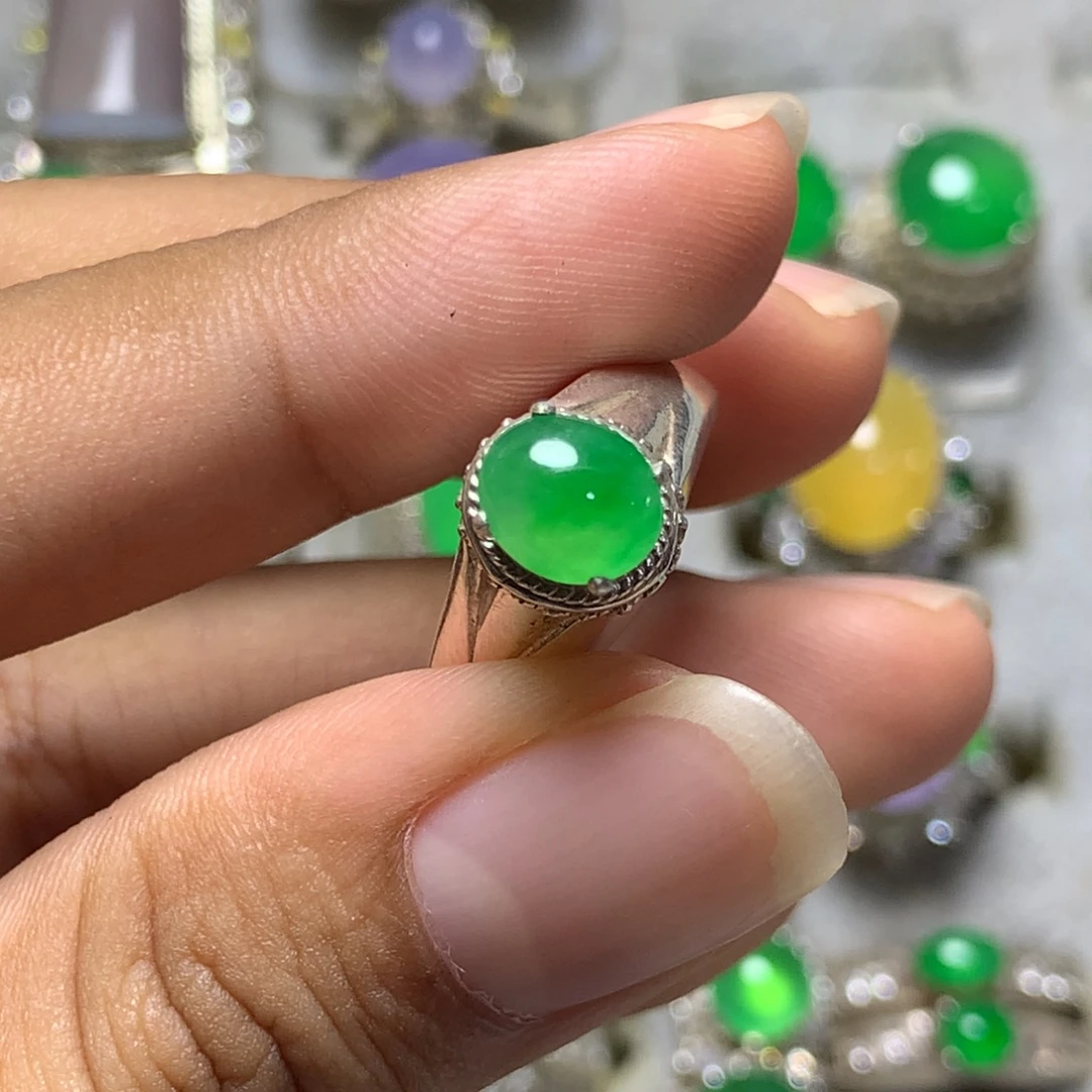 定制翡翠未镶嵌戒面