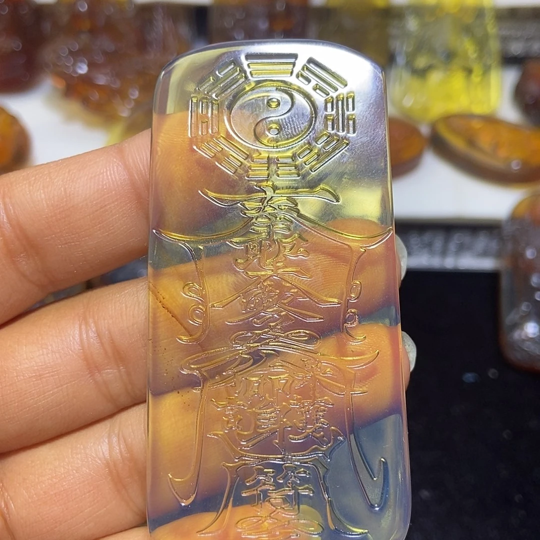 琥珀未镶嵌颈饰缅甸天然琥珀吊坠
