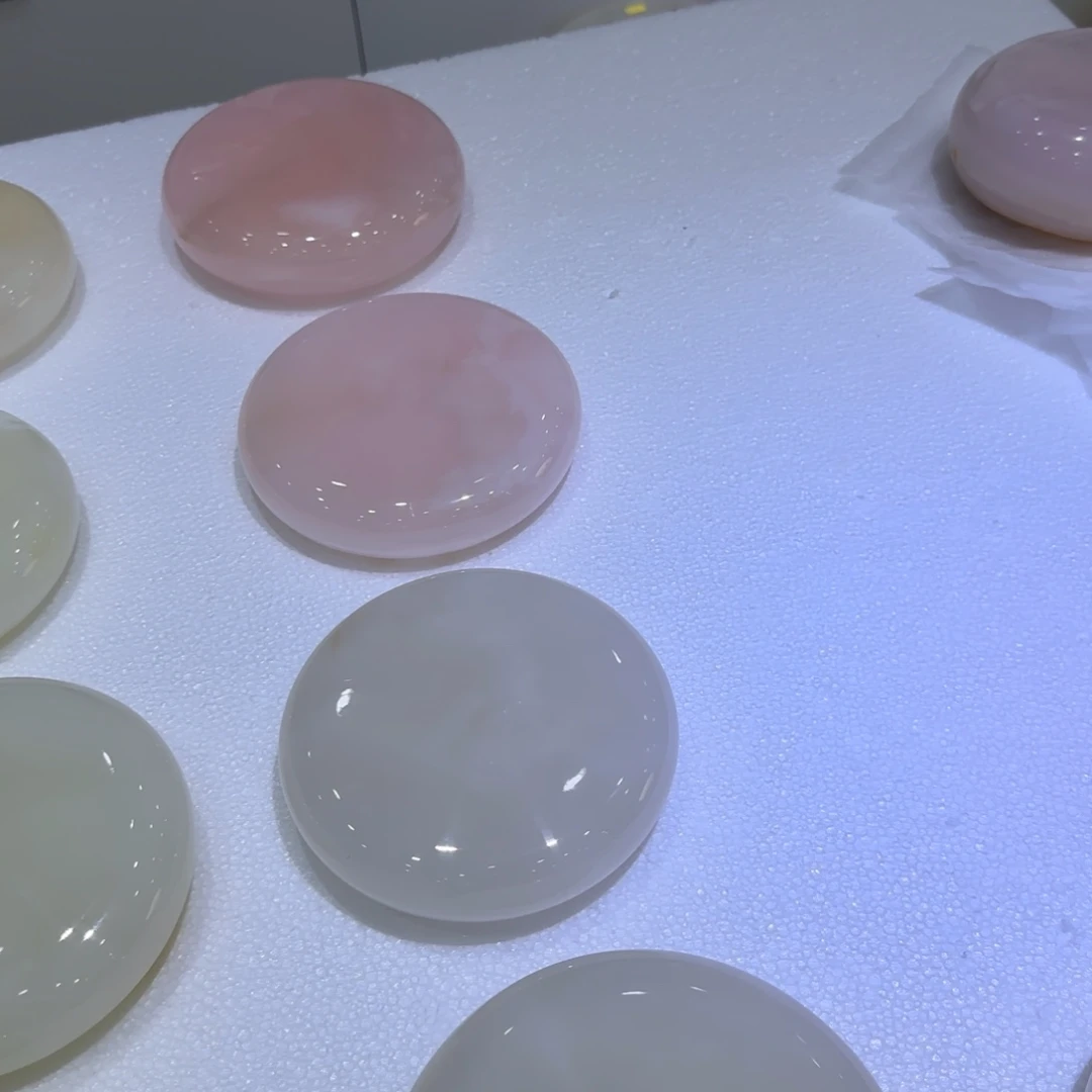 用***2石材圆饼桌面摆件