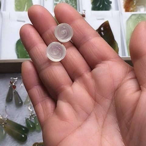 岫玉未镶嵌颈饰天然岫玉