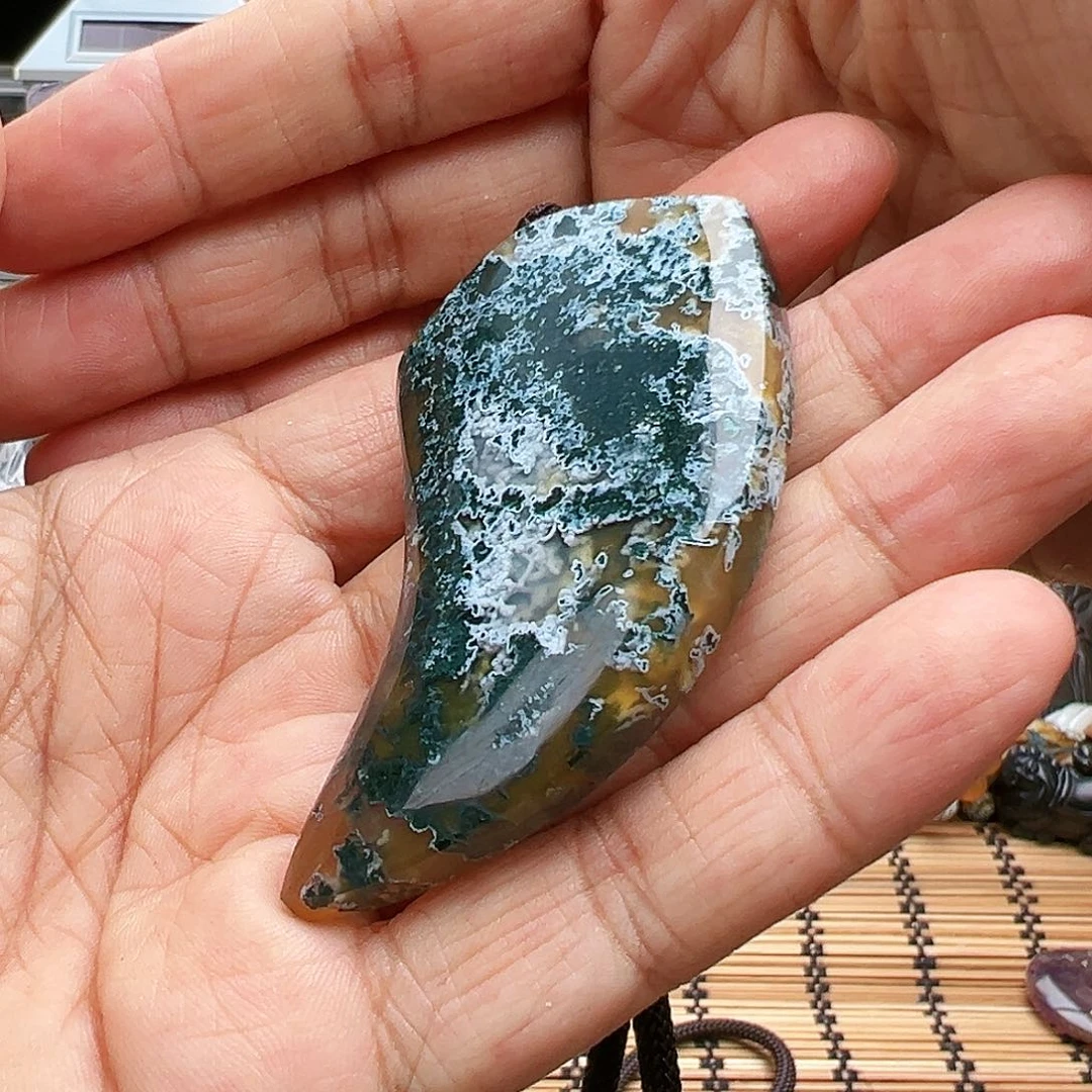 未镶嵌玛瑙/玉髓珠宝半成品