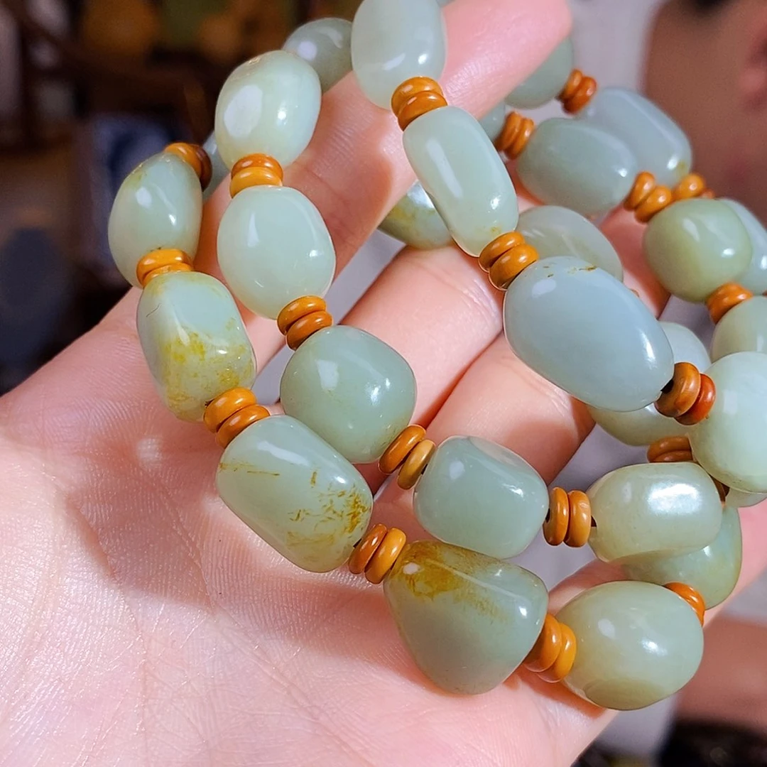 和田玉颈饰未镶嵌多样性发货发一个