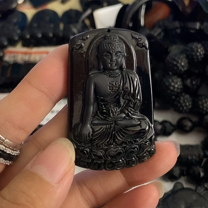 翡翠未镶嵌颈饰阿弥陀佛