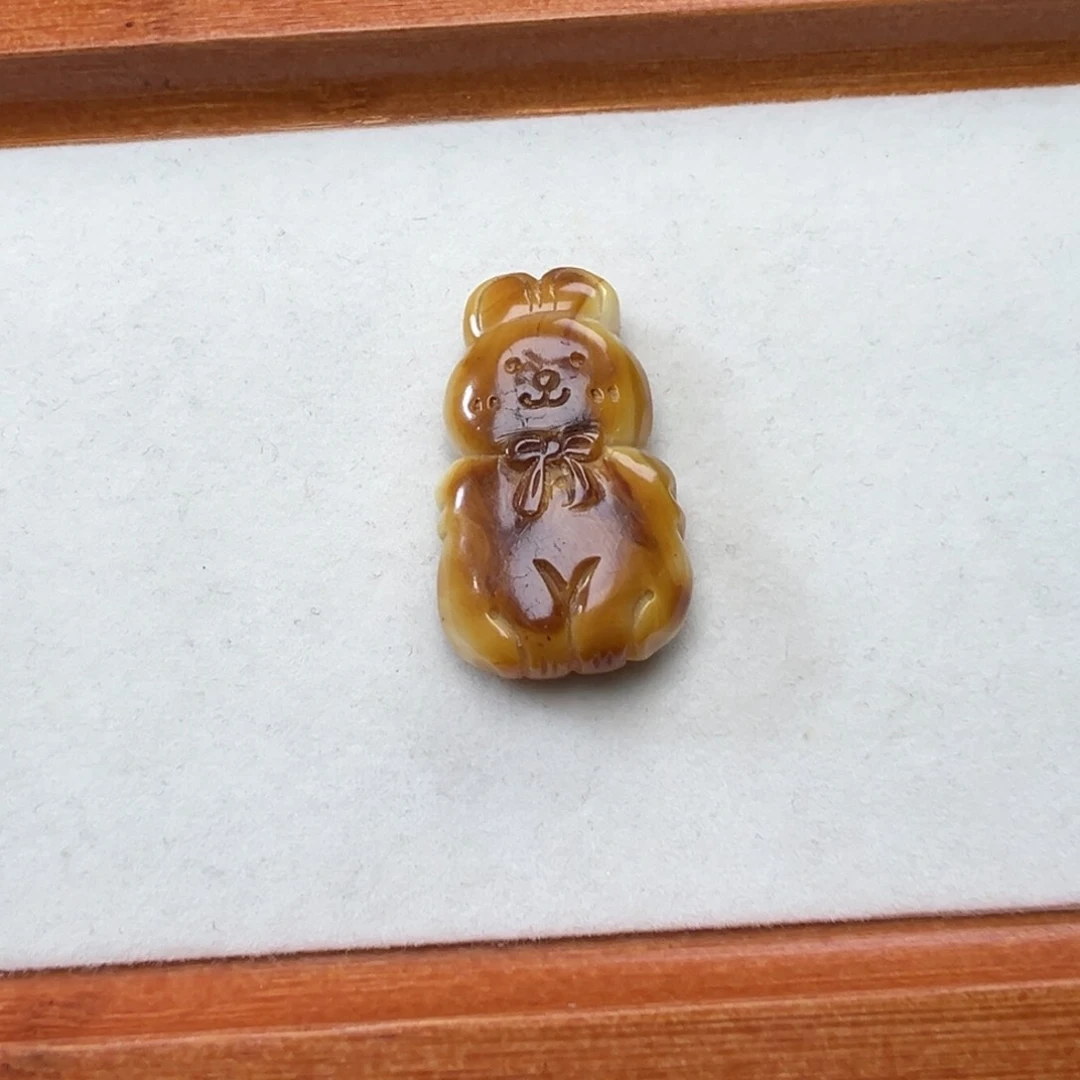 琥珀吊坠(不含链)未镶嵌筽