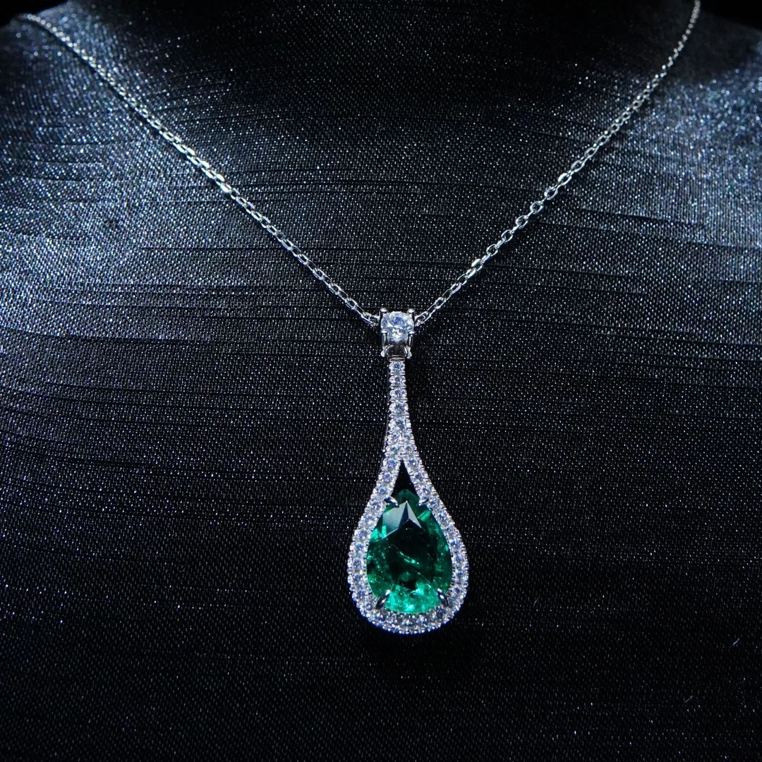 坠链均925银合成锆石 百搭经典轻奢复古精致满镶琵琶绿项链吊坠