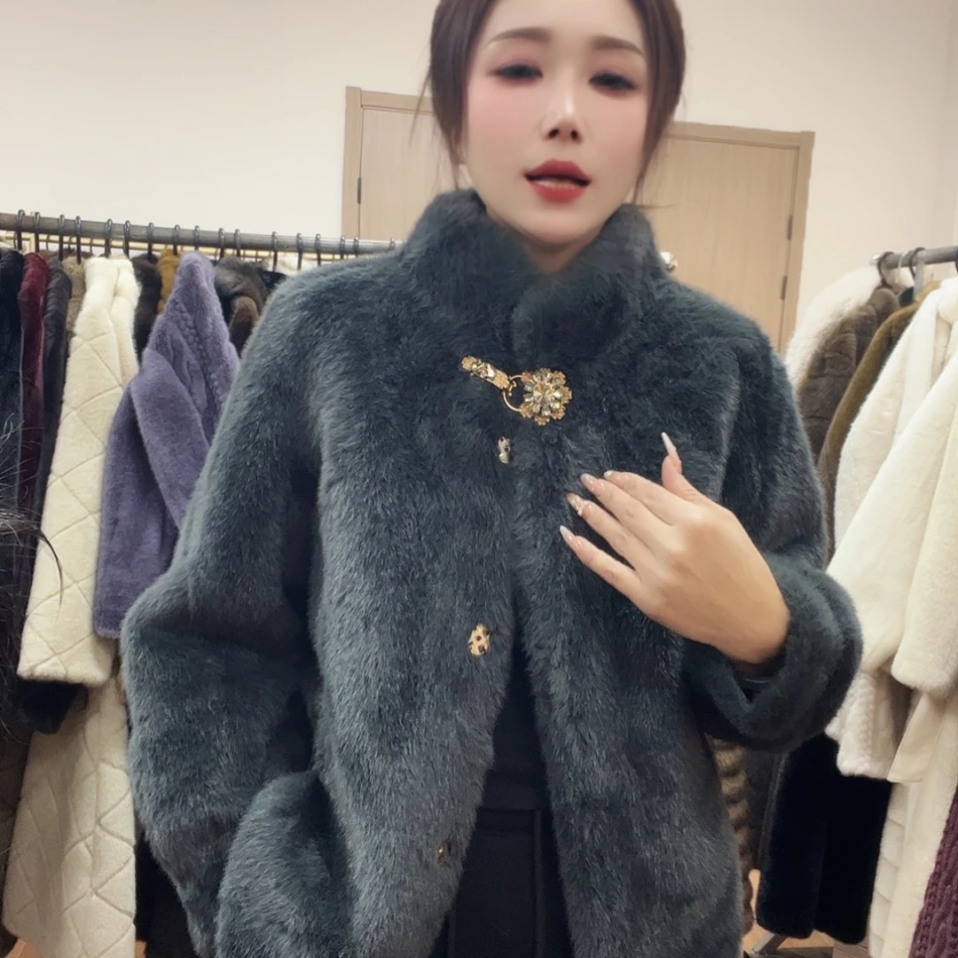 01号皮毛一体外套