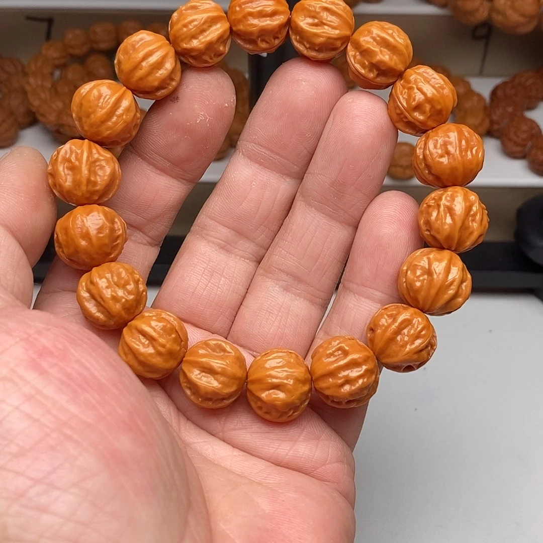 木质文玩核桃1.6京八棱