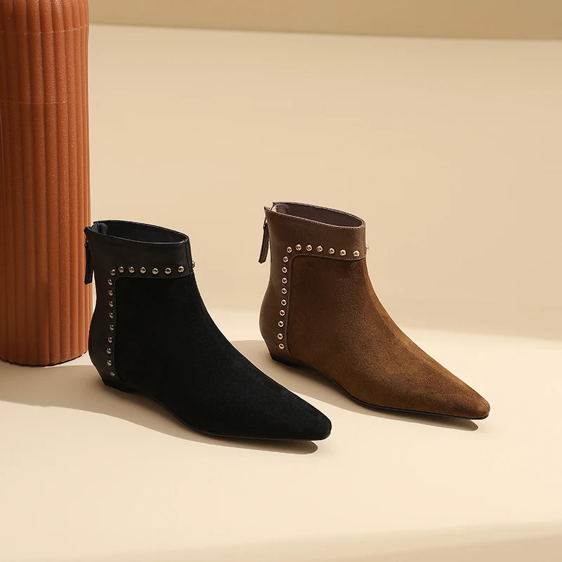 AMEINOR2025秋冬季新款复古尖头时尚百搭简约坡跟铆钉女短靴0171