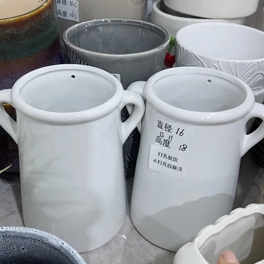 多肉绿植陶瓷花盆9.9包邮，有孔