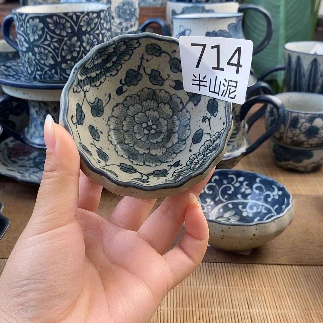 手工手绘青花陶瓷