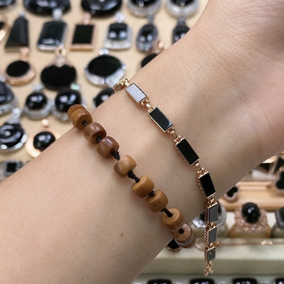 翡翠手链18K金镶嵌天然翡翠墨翠