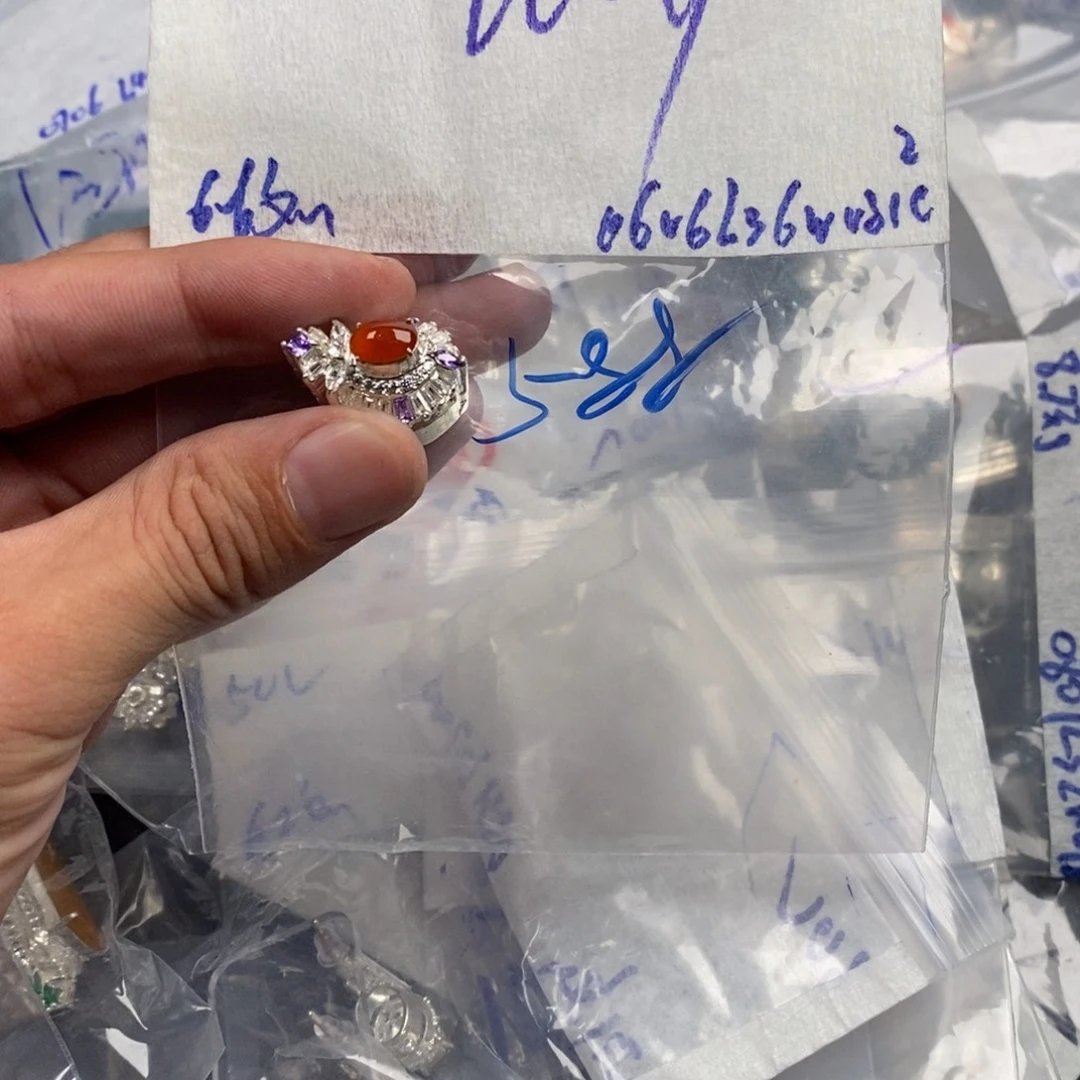 l***y定制翡翠未镶嵌缅甸翡翠