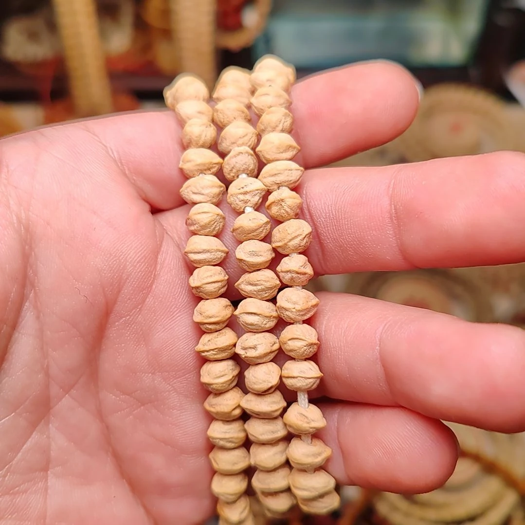 柏香籽/百香籽吊坠୧***?