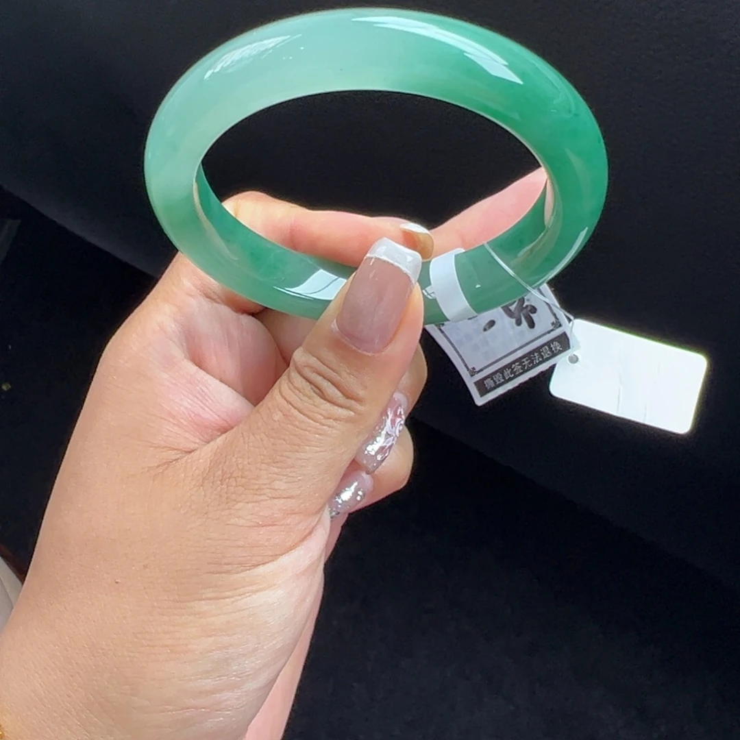 未镶嵌手镯石英质玉非洲翠5758