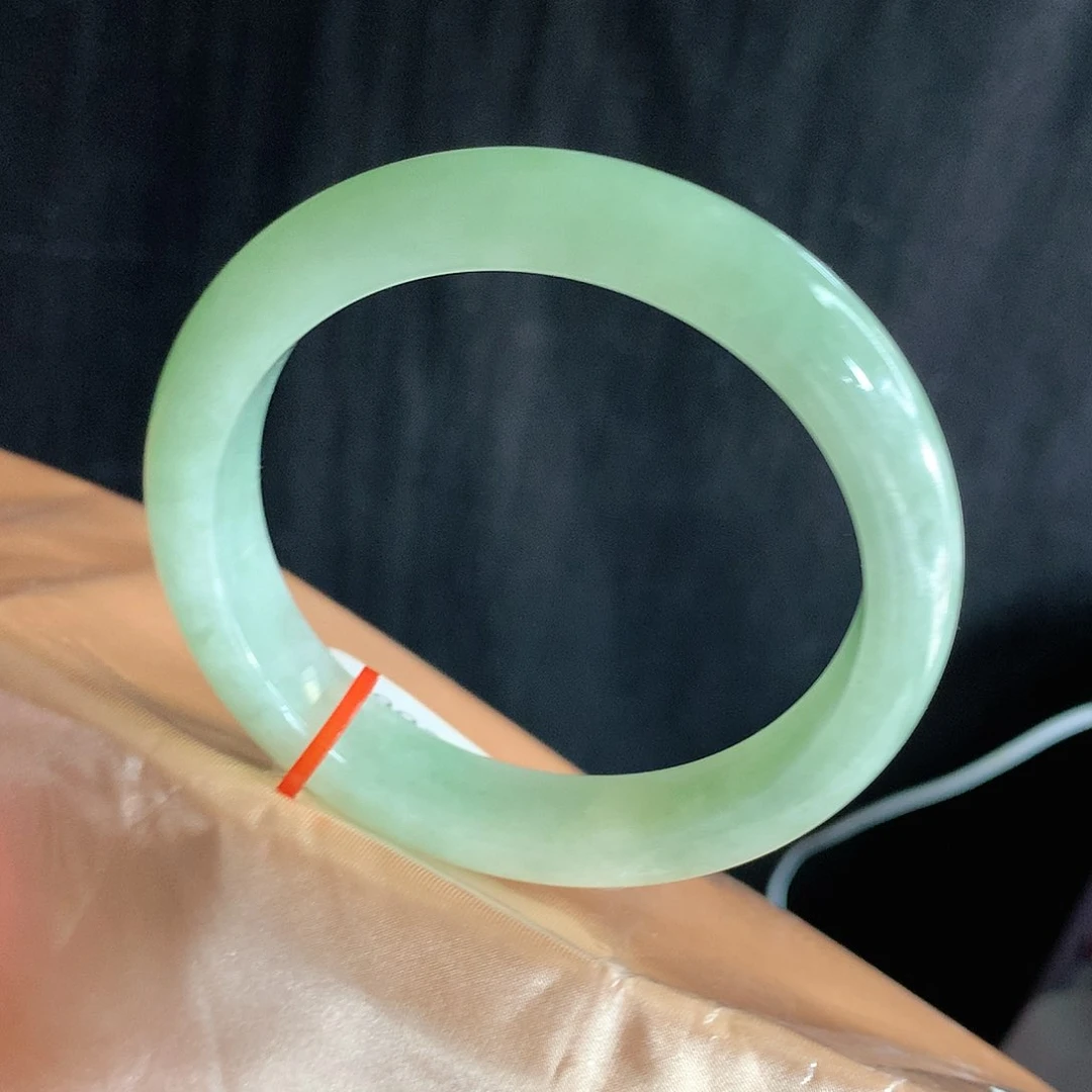 翡翠手镯未镶嵌59 天然缅甸a货翡翠007