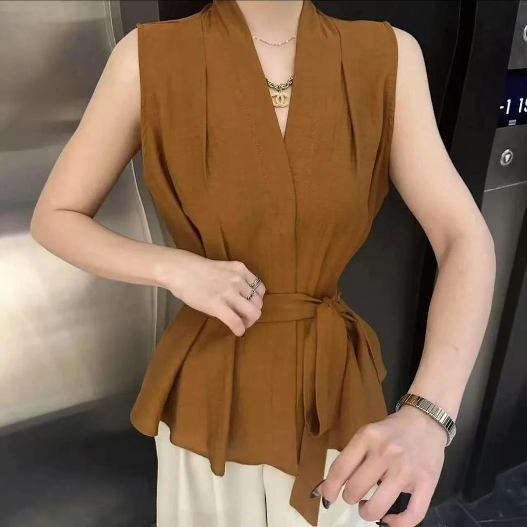 法式纯欲法式无袖背心女2025夏季新款修身显瘦高级感绑带外穿衬衫