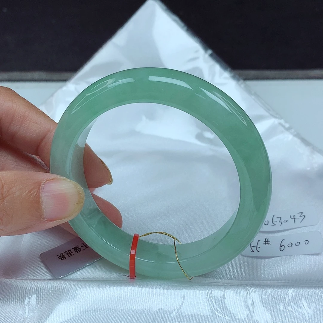 翡翠未镶嵌手镯55圈3043