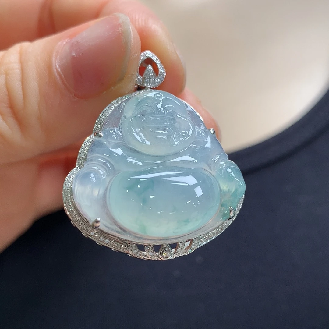 翡翠18K金镶嵌颈饰佛公