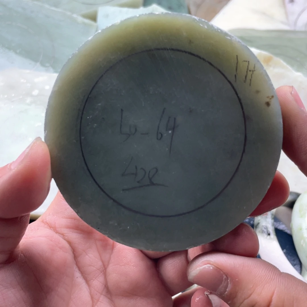 和田玉未镶嵌定制手镯