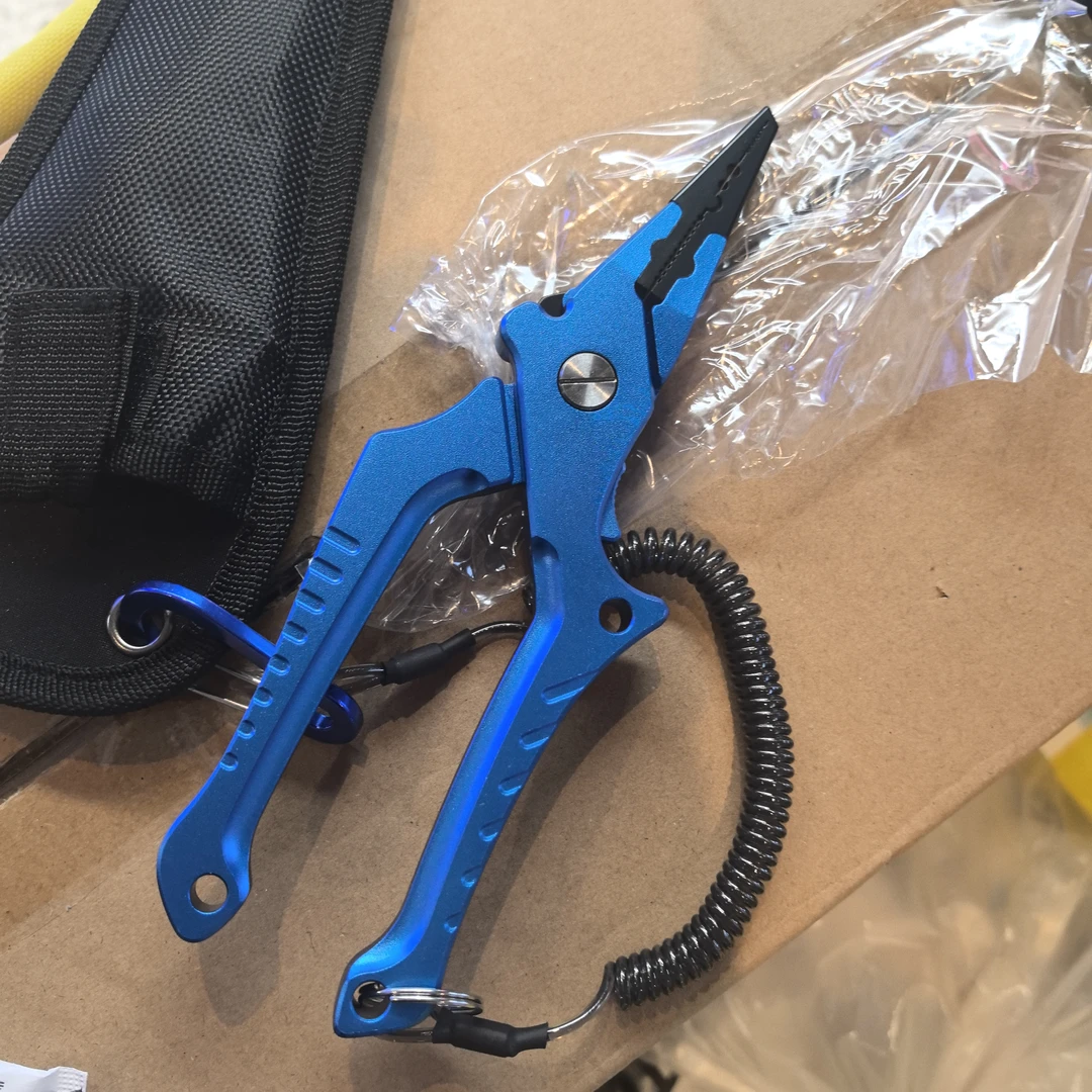 多功能铝合金路亚钳控鱼器轻量便携钓鱼入门摘钩工具路亚钓鱼套装