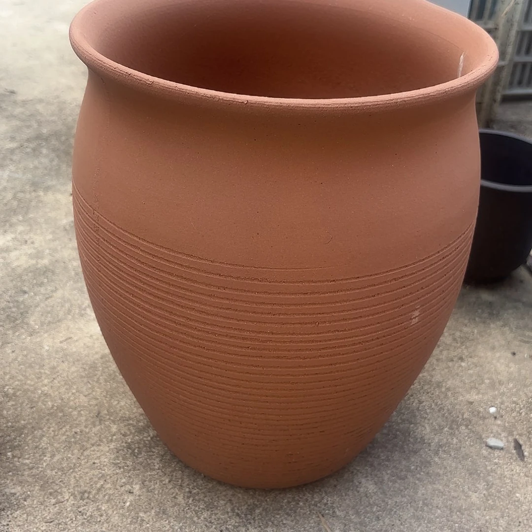 紫砂花盆红陶口径25高度30