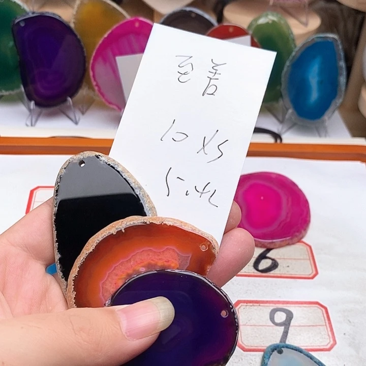 至***相玛瑙/玉髓合金颈饰