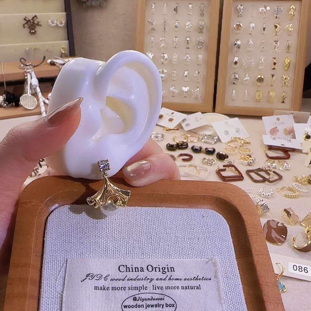 仿珍珠铜合金925银耳钉