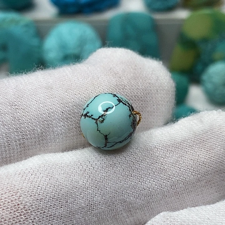 未镶嵌绿松石天然原矿 带武汉地大证书