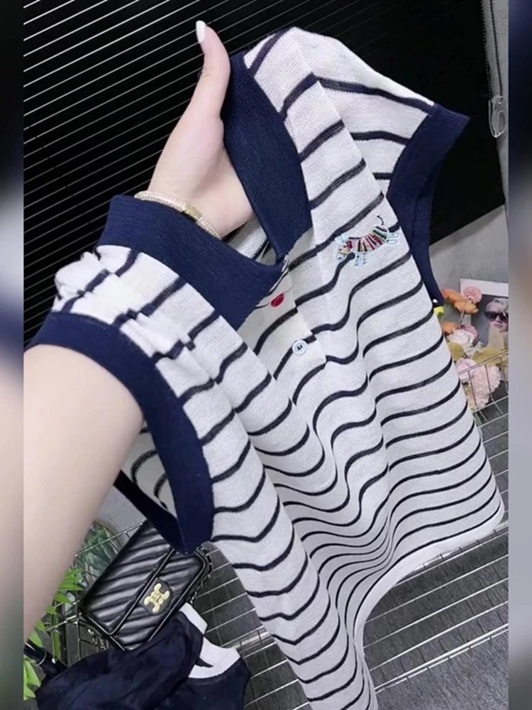 韩系减龄百搭小众设计条纹polo领子设计衬衫夏季休闲显瘦短袖上衣