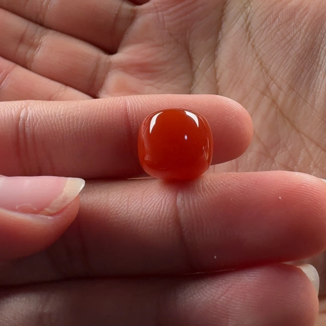 南红玛瑙未镶嵌老型12.4*11.3mm