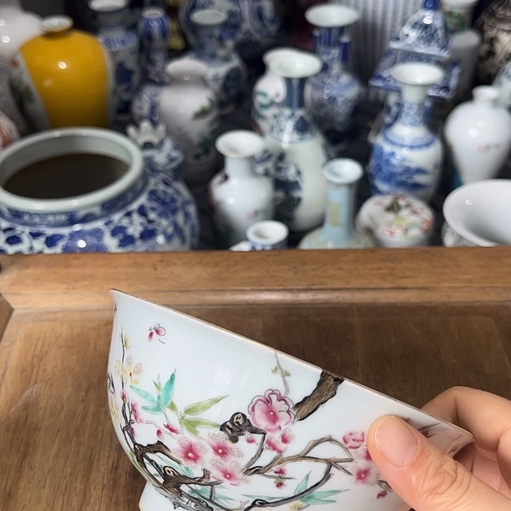 摆件花卉图瓷器精品