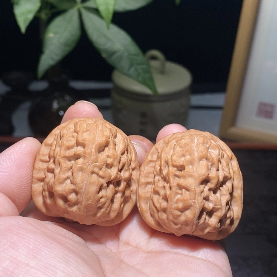 【闪购商品】文玩核桃吊坠平谷霸王