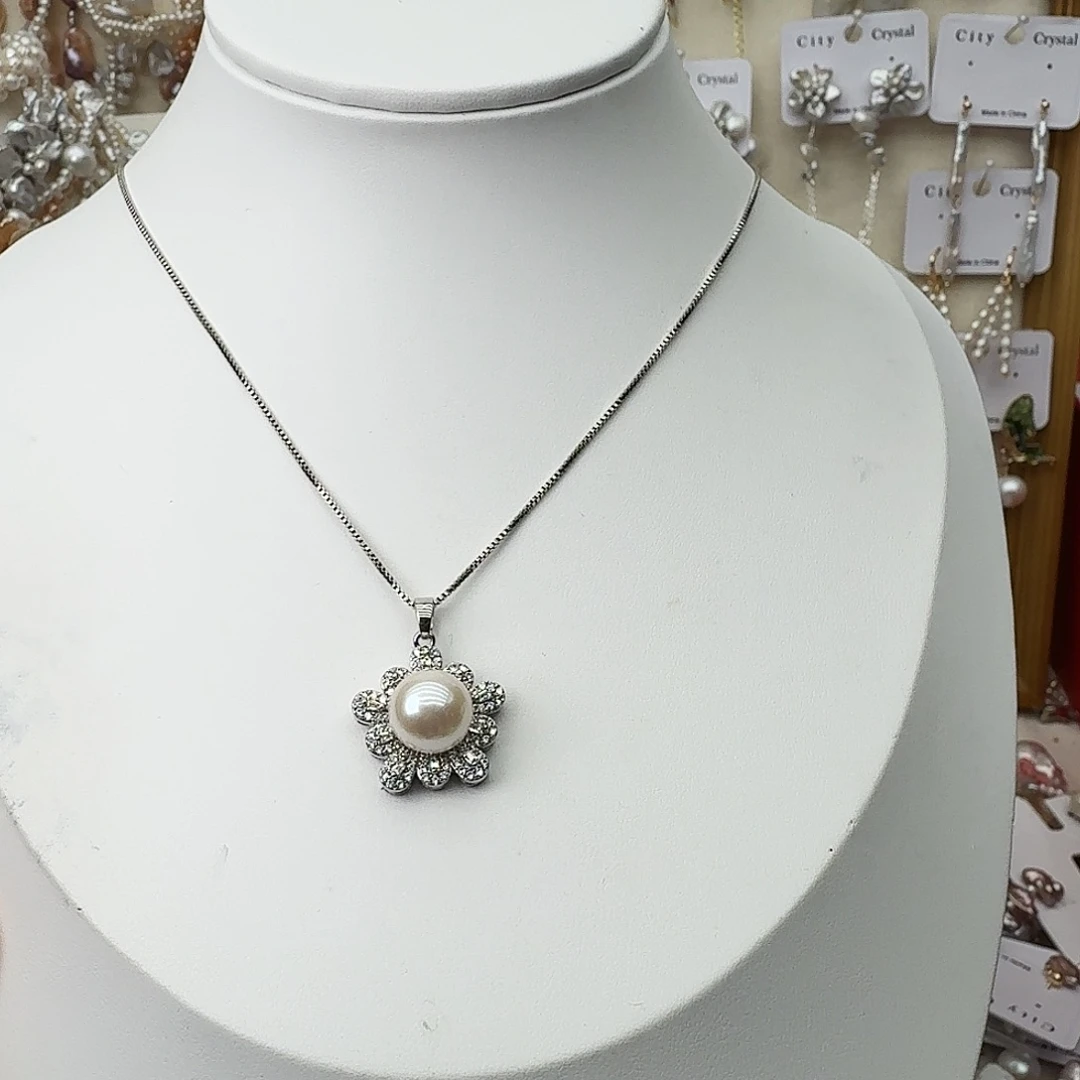 淡水珍珠未镶嵌颈饰