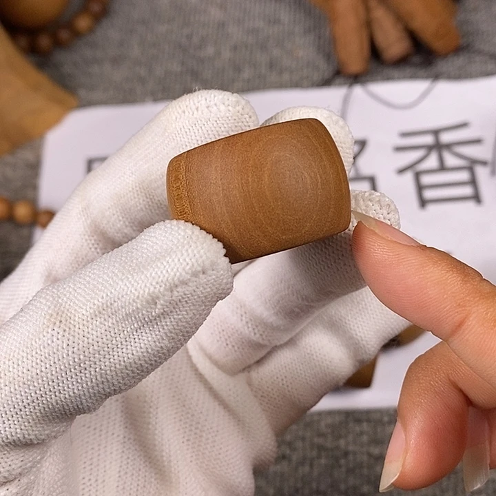 檀香木手串/手链老山檀香黑肉扳指内径2.2