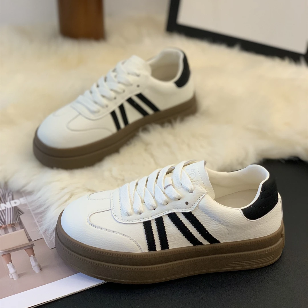 新款显脚小时尚ins潮百搭板鞋女2025秋季新款舒适轻便休闲德训鞋