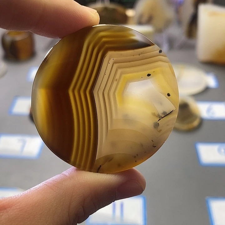 玛瑙/玉髓未镶嵌珠宝半成品158