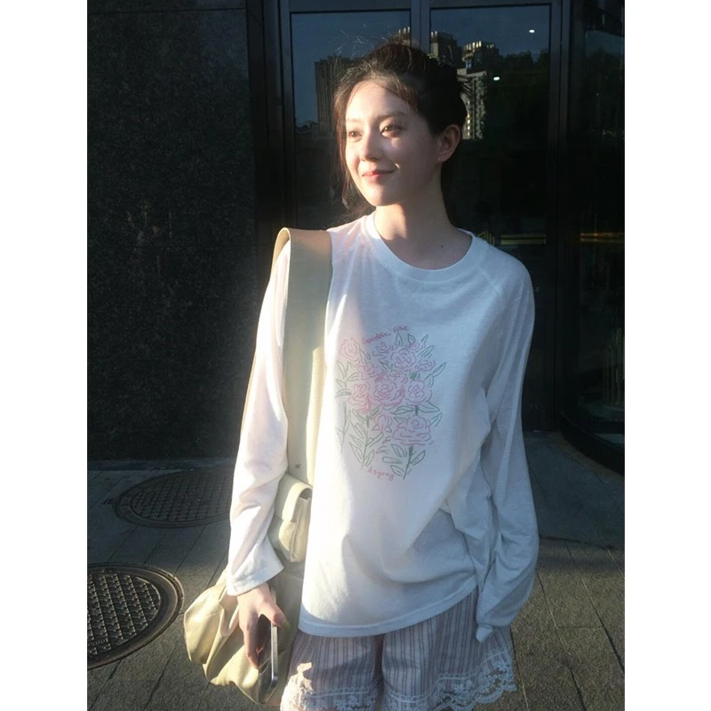 白色长袖t恤女夏季薄款花卉印花慵懒风宽松显瘦百搭防晒罩衫上衣