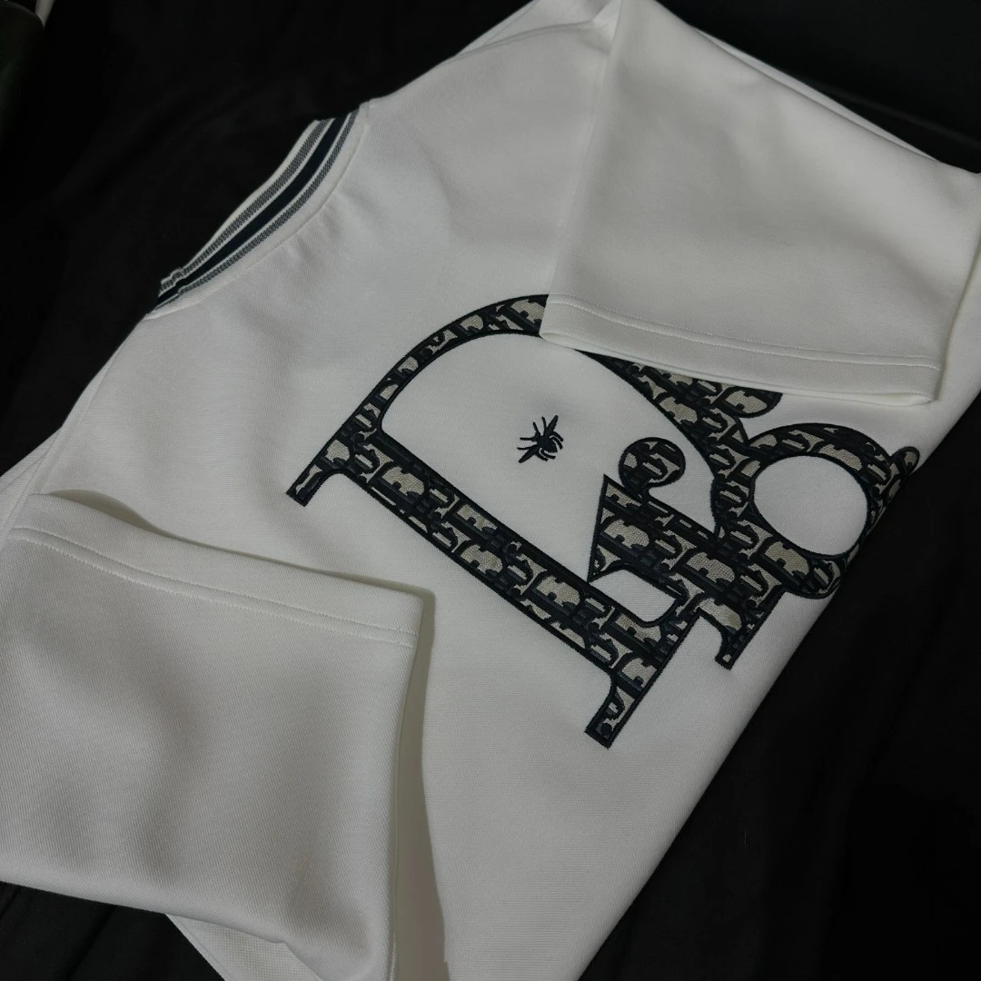 17号【安然专属】潮流小蜜蜂2025年夏季男女同款百搭纯棉短袖80803