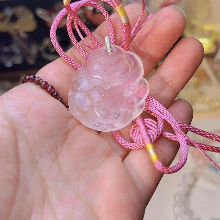 水晶手链未镶嵌莫粉狐狸项链一套
