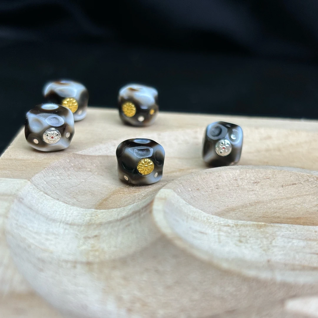 台珠改制精工无相内凹单珠尺寸8mm+镶嵌金标银标款顶珠腰珠文玩