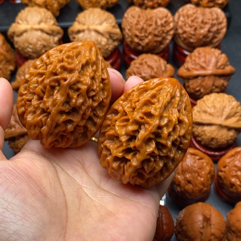 【闪购商品】文玩核桃把件42招财鼠