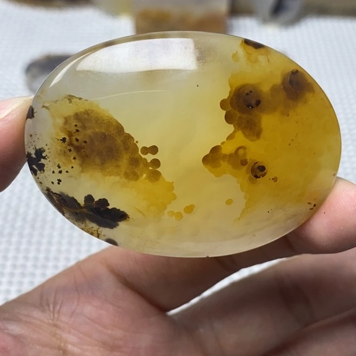 未镶嵌玛瑙/玉髓珠宝奇石