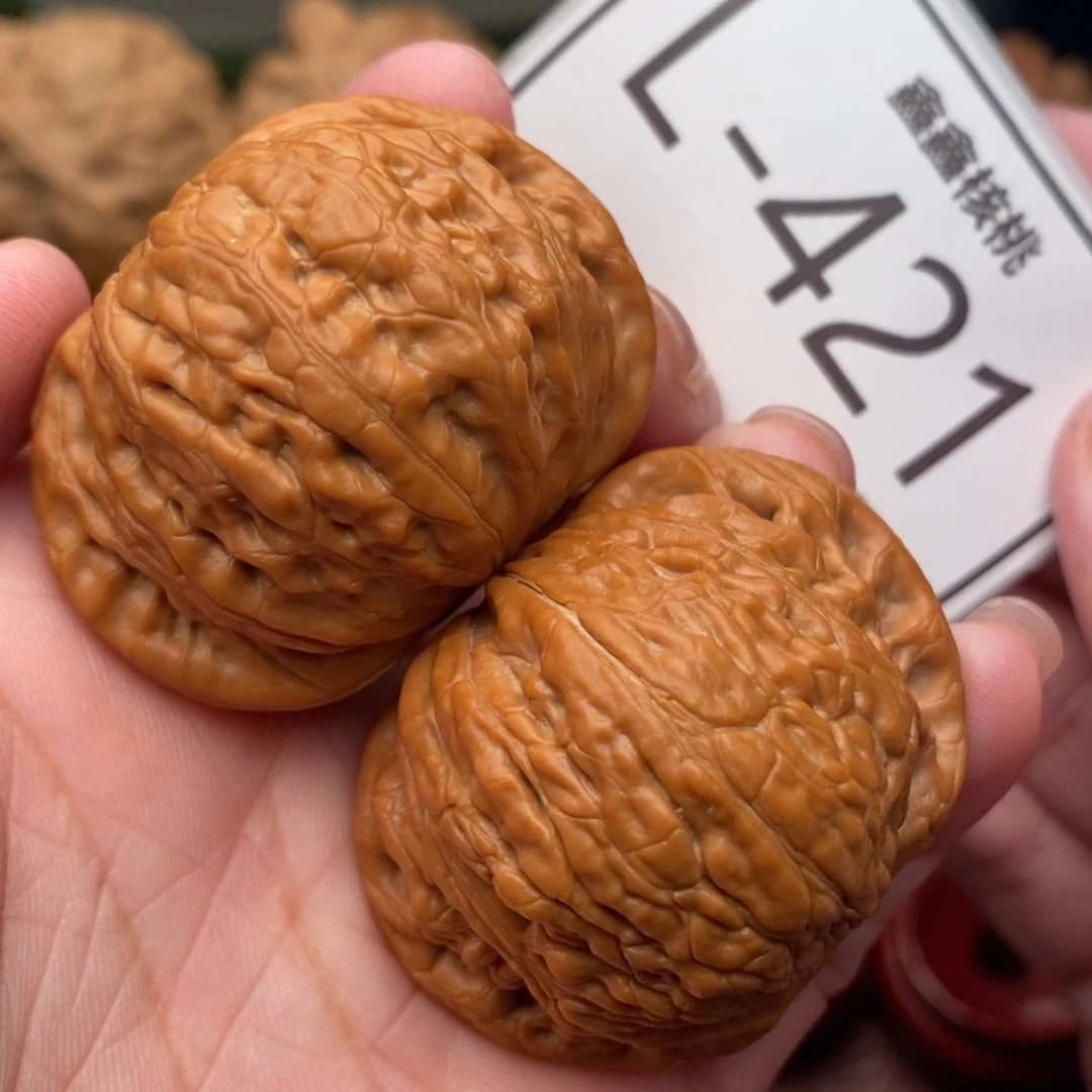 文玩核桃把件铁锤43….