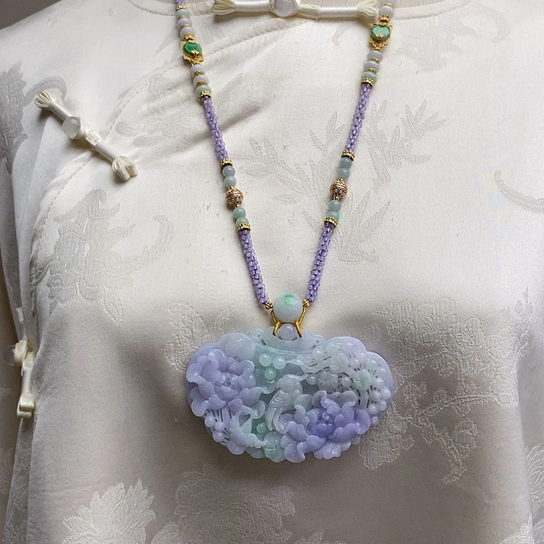 翡翠颈饰未镶嵌天然